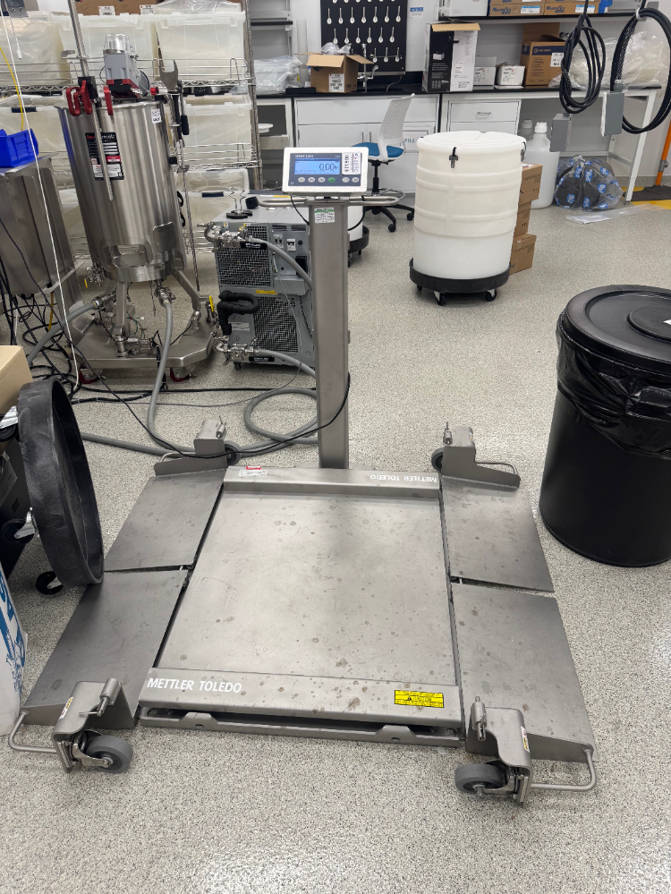 Image of Mettler Toledo Deckmate Floor Centrifuge